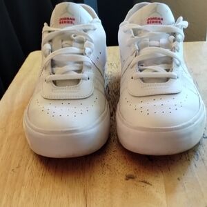 Jordan Series MEN'S Size 11 White Sneakers
